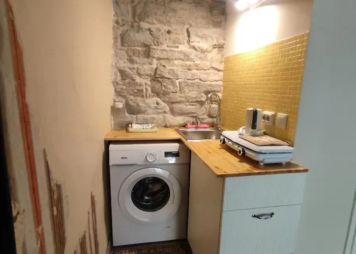 Budget Nest * Tallin